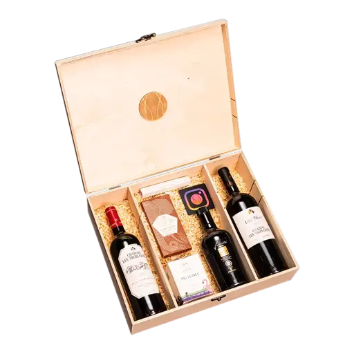 Подаръчна кутия Bordeaux: Les Trois Croix x Villa Marie от BNKWines.bg