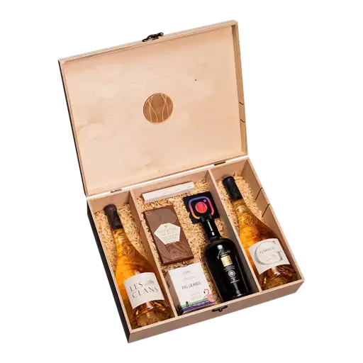 Подаръчна кутия: Les Clans x Garrus от BNKWines.bg