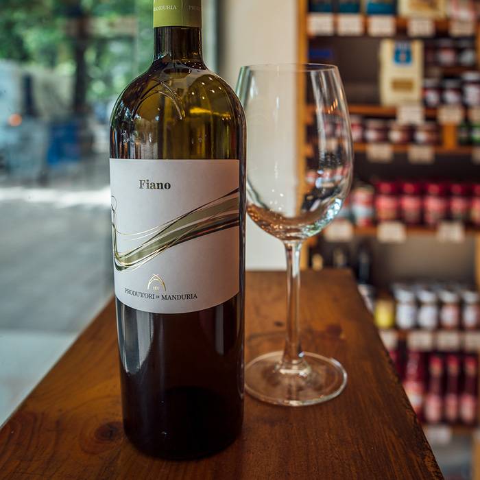 “Alceo” Fiano Salento Bianco IGT - 750ml от BNKWines.bg
